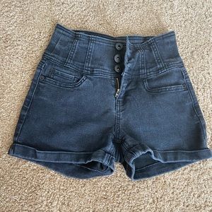 Women’s Jean shorts. Size 3. Brand is NOBO.